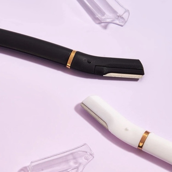 Eyebrow Razor - Picture 2 of 2